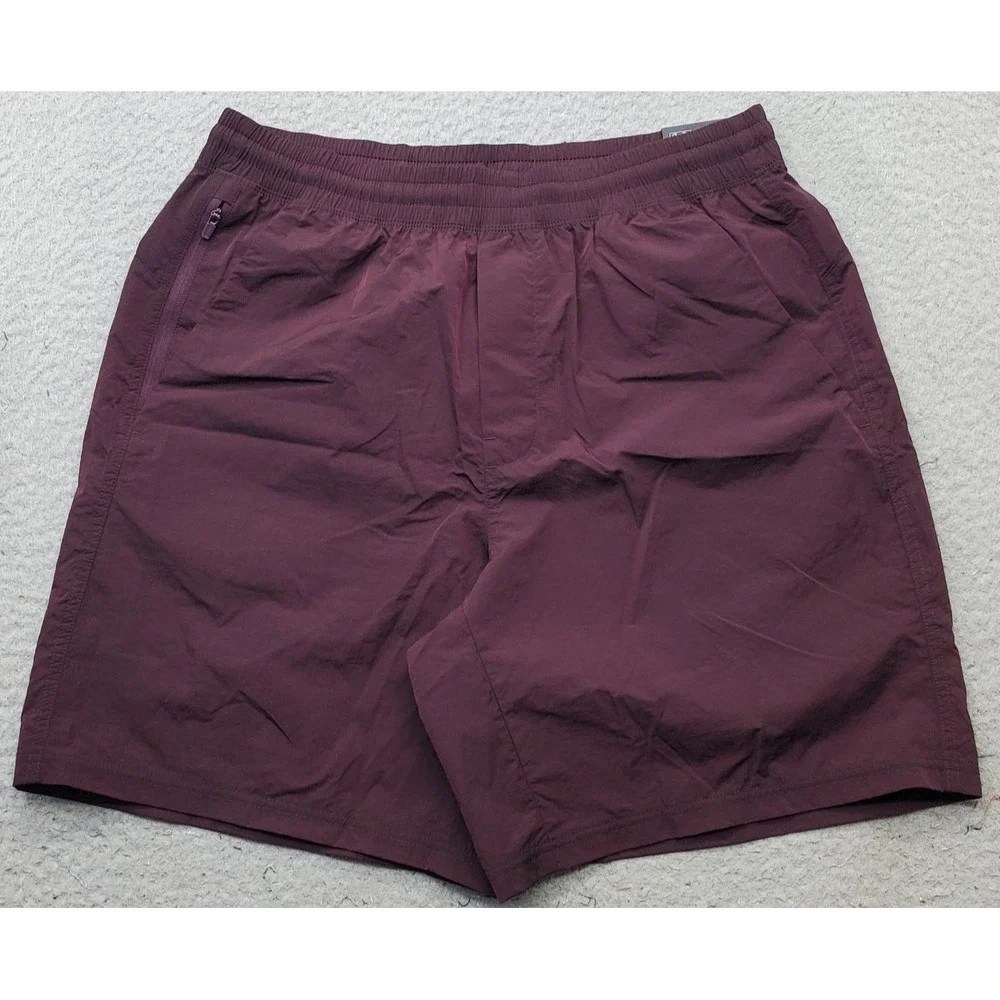 VRST All-In Unlined Shorts Mens M Burgundy Zipper Pocket Water Repellent Pull On